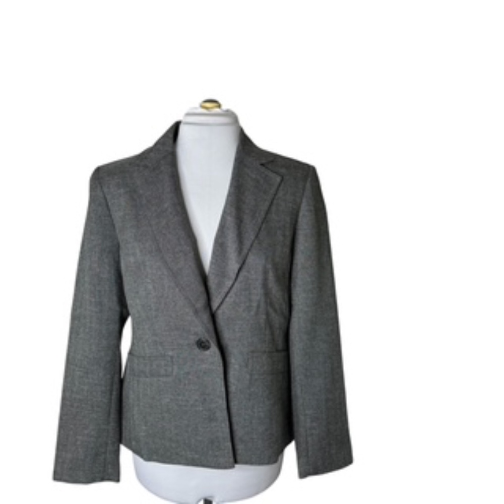 NWT Jones & Co Charcoal 2 pc Fully Lined Single Button Pantsuit Size 12 - Picture 8 of 15